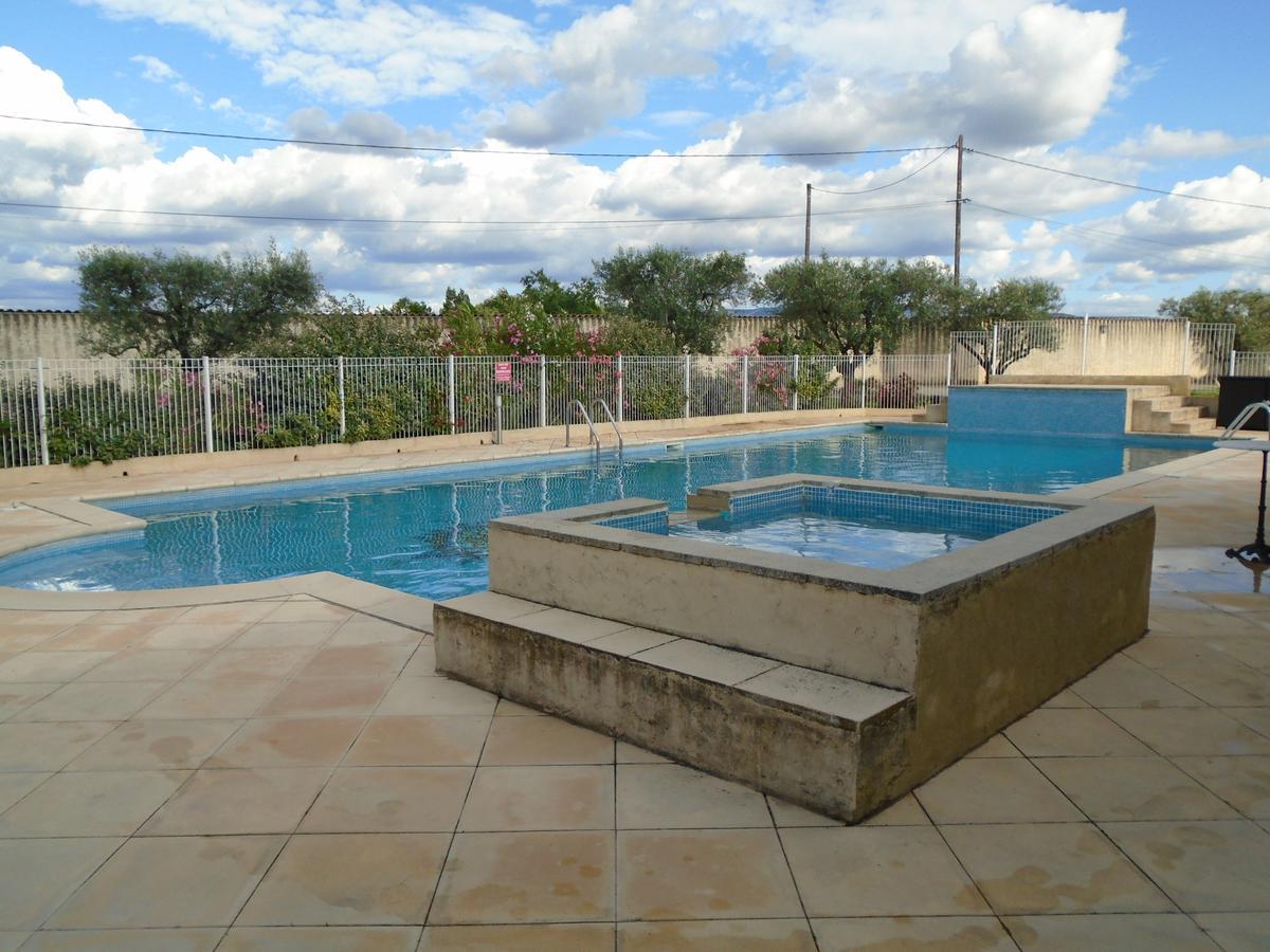Gite Les Feuilles De Chene Villa Carpentras Exteriör bild
